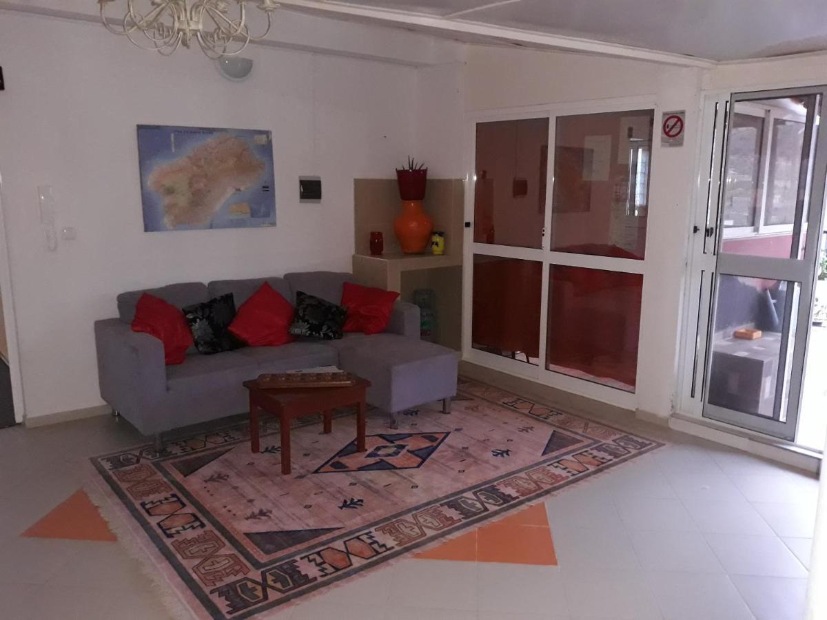Bed and Breakfast Yria Residencial Porto Novo Exteriér fotografie