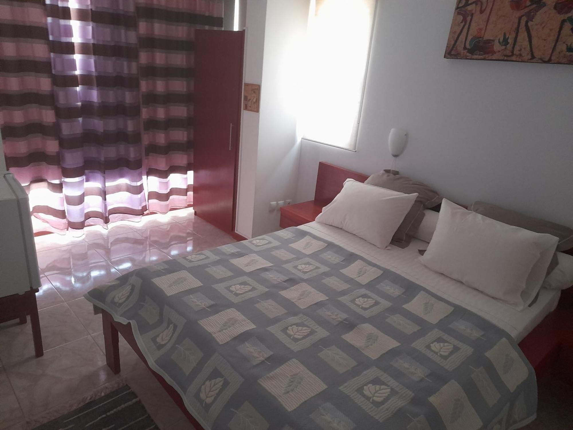 Bed and Breakfast Yria Residencial Porto Novo Pokoj fotografie