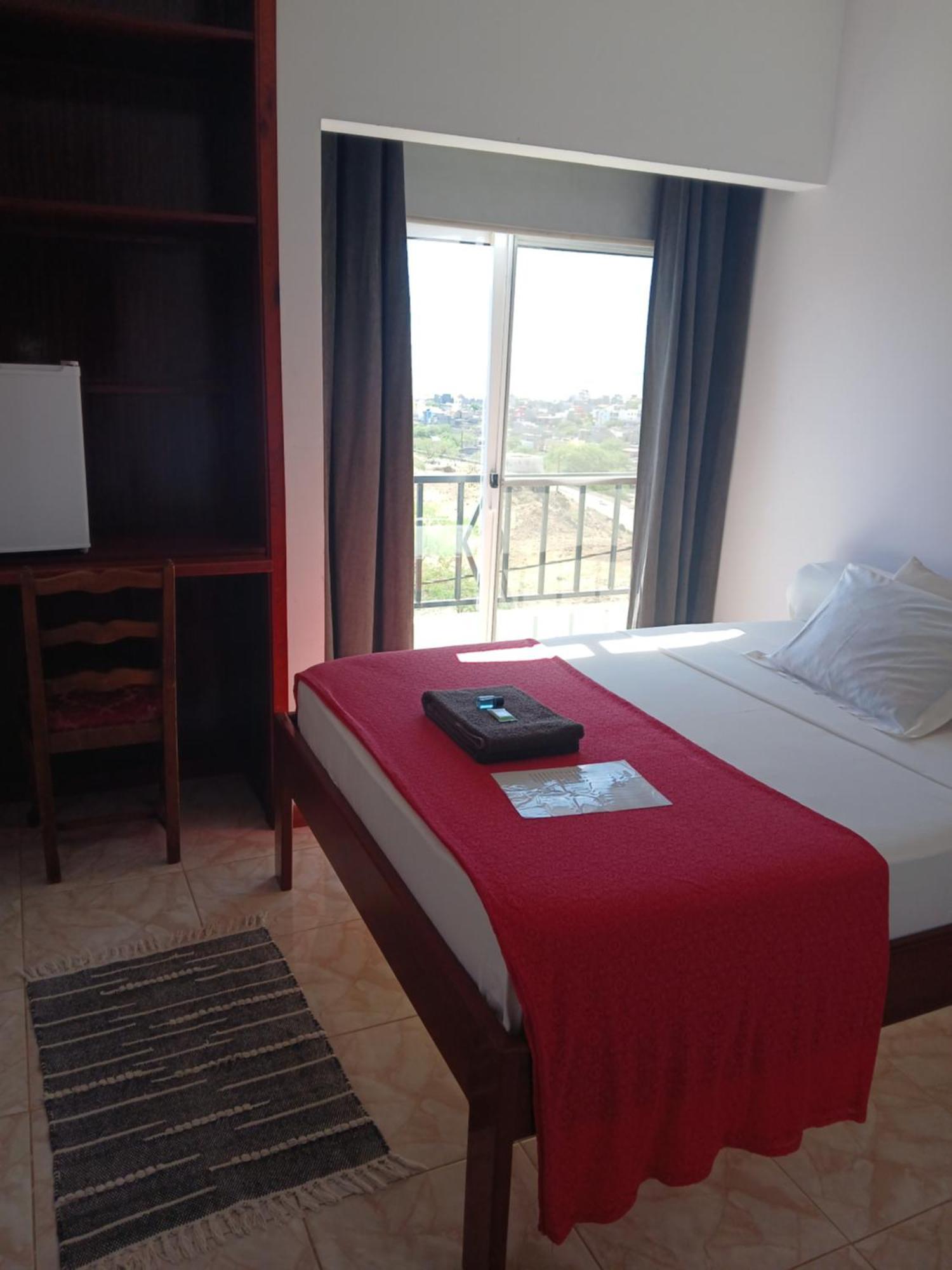 Bed and Breakfast Yria Residencial Porto Novo Exteriér fotografie