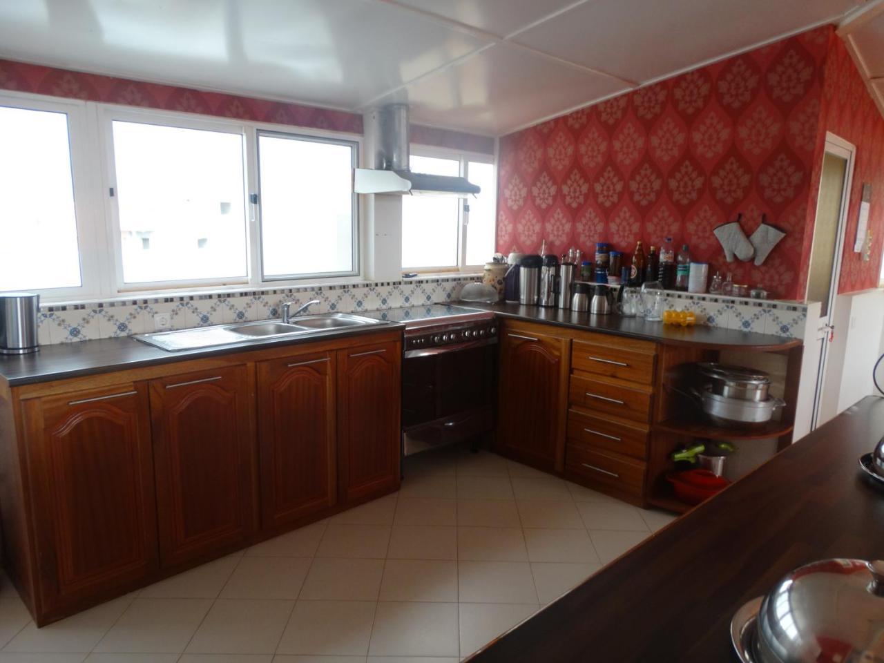 Bed and Breakfast Yria Residencial Porto Novo Exteriér fotografie