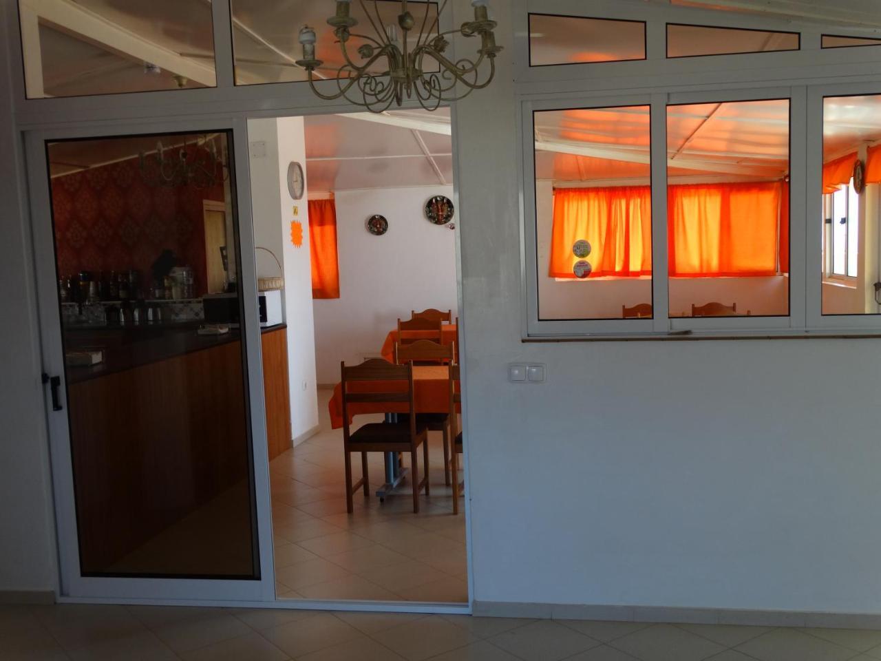 Bed and Breakfast Yria Residencial Porto Novo Exteriér fotografie